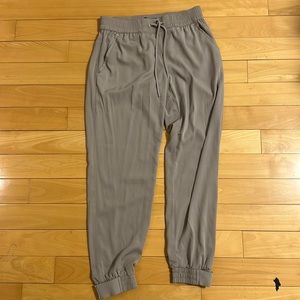 Business casual women’s dress pant